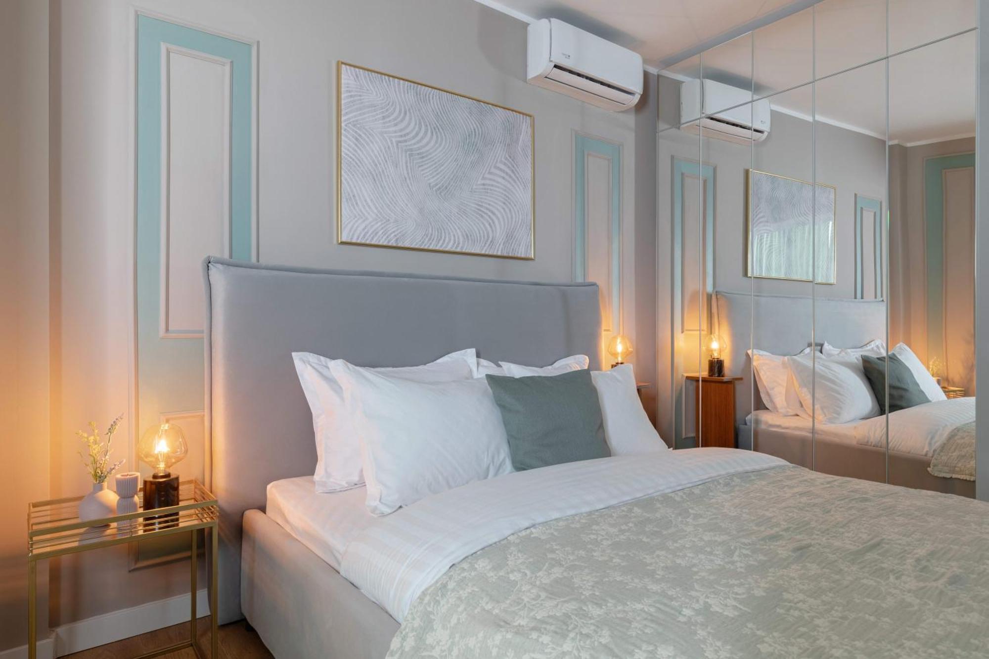Holt - Sublime Minty Green 1Br On The Park Букурещ Екстериор снимка