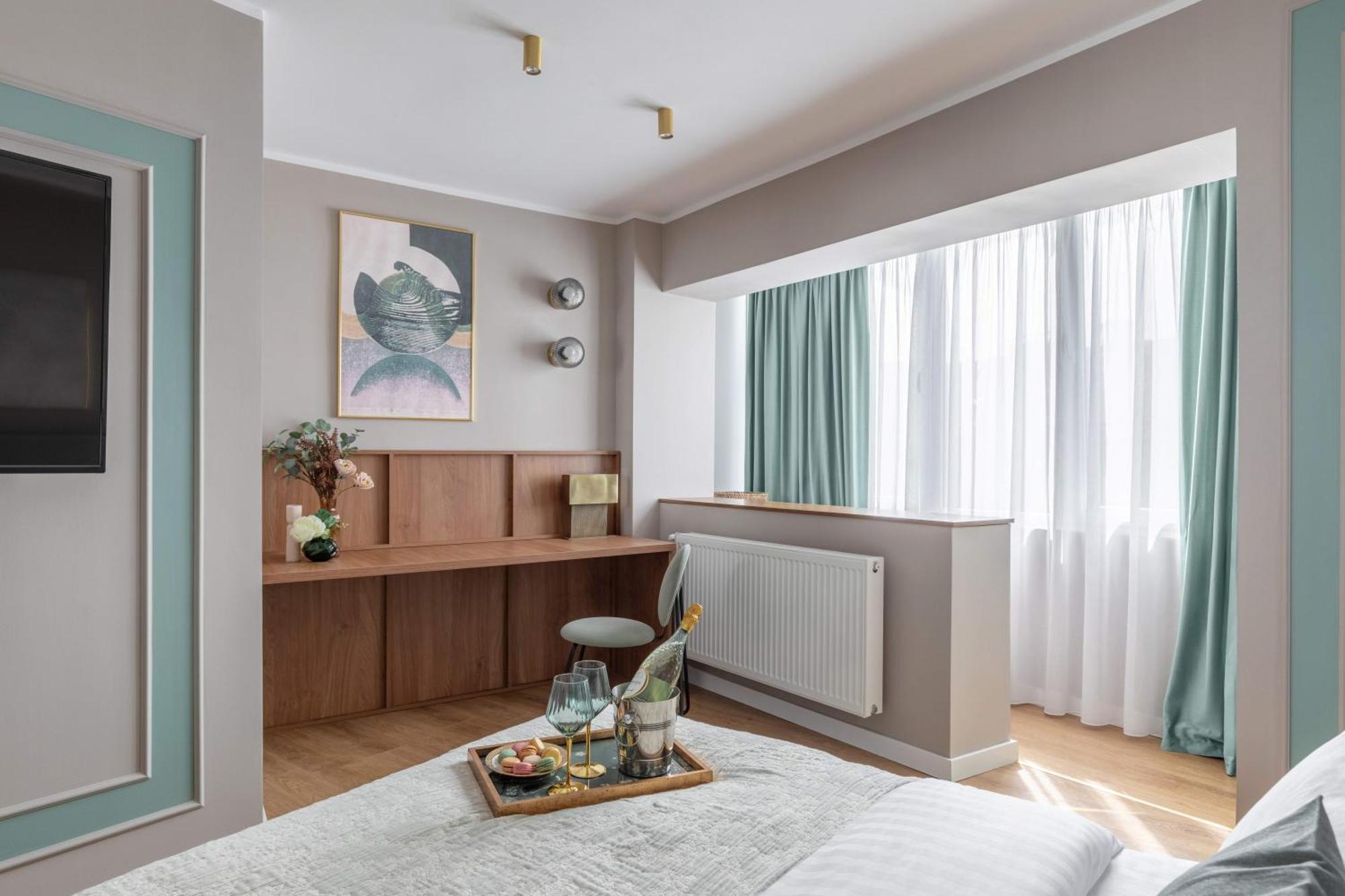 Holt - Sublime Minty Green 1Br On The Park Букурещ Екстериор снимка